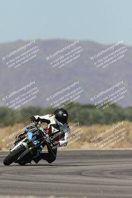 media/Oct-13-2025-Moto Forza (Mon) [[a66d839500]]/4-C Group/Session 3 (Turn 16)/